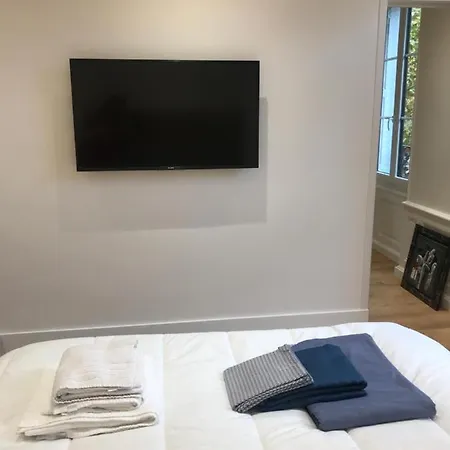 Apartment Ecrin De Gamme Possibilite Jacuzzi Hamam